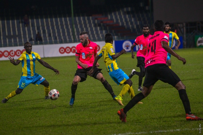 ނޮވެމްބަރ 7، 2016: އެފް އޭ ކަޕް ސެމީފައިނަލް ގައި ޔުނައިޓެޑްް ވިކްޓަރީ އާއި ވެލެންސިއާ ބައްދަލު ކުރި މެޗުގެ ތެރެއިން: ޔުނައިޓެޑް ވިކްޓަރީ 2-1ގެ ނަތީޖާ އަކުން ބަލިކޮށް އެފްއޭކަޕްގެ ފައިނަލްގެ ފަހު ޖާގަ ވެލެންސިއާއިން ހޯދައިފި---ސަން ފޮޓޯ: މުހައްމަދު އަފްރާހް