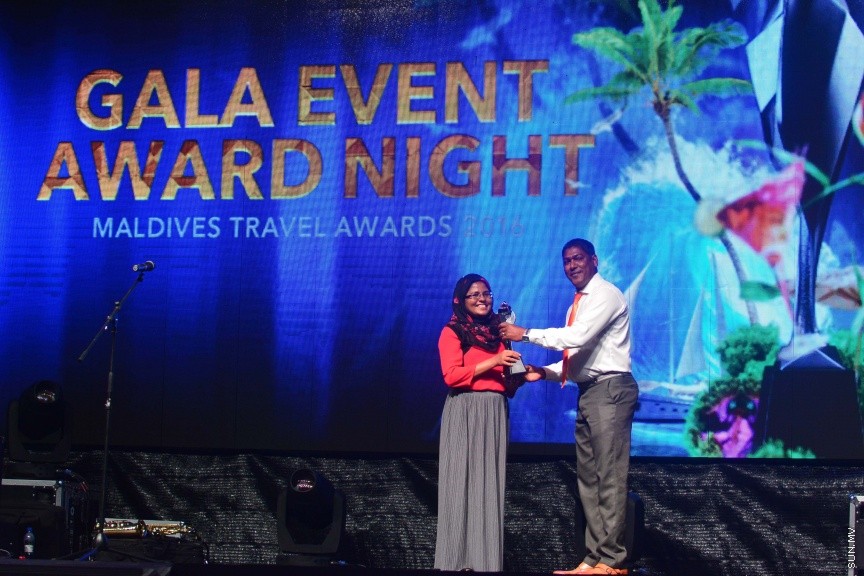 20 ނޮވެމްބަރ 2016: އޮޅުވެލި ރިސޯޓުގައި މިރޭ ބޭއްވި ޓުރެވަލް އެވޯޑްސްގެ ގާލާ ނައިޓުގެ ތެރެއިން---ސަން ފޮޓޯ// މުހައްމަދު އަފްރާހް