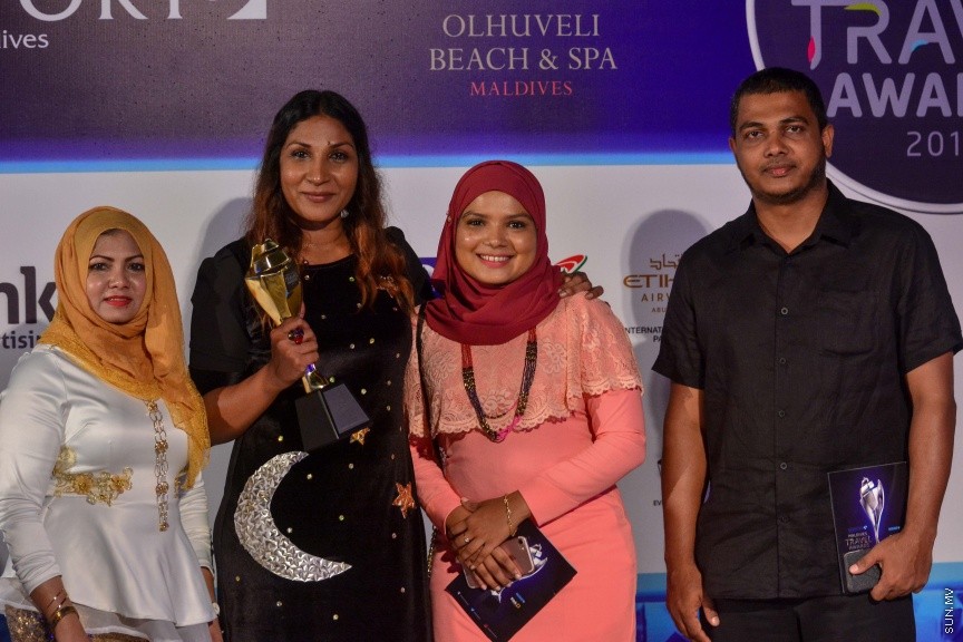 20 ނޮވެމްބަރ 2016: އޮޅުވެލި ރިސޯޓުގައި މިރޭ ބޭއްވި ޓުރެވަލް އެވޯޑްސްގެ ގާލާ ނައިޓުގެ ތެރެއިން---ސަން ފޮޓޯ// މުހައްމަދު އަފްރާހް