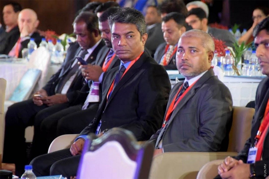 މޯލްޑިވްސް އިންވެސްޓްމެންޓް ފޯރަމް 2016 ފެށުމުގެ ރަސްމިއްޔާތުގެ ތެރޭން: ނިއު ދިއްލީގައި މިހާރު ކުރިއަށްދާ މޯލްޑިވްސް އިންވެސްޓްމަންޓް ފޯރަމްގައި އިންޑިއާއާއި ރާއްޖޭގެ ގިނަ ވިޔަފާރިވެރިން ބައިވެރިވި -- ސަން ފޮޓޯ/ މާހިލް މުހައްމަދު