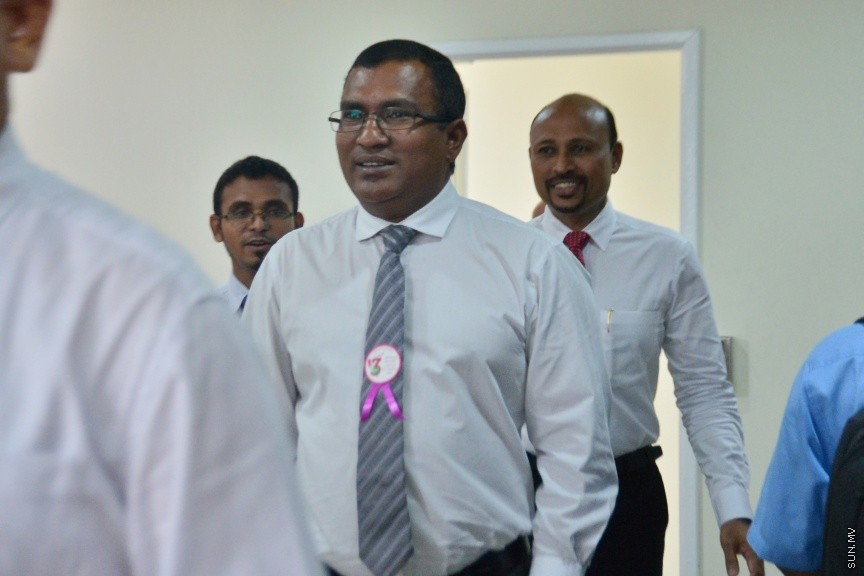 ނޮވެމްބަރ 22، 2016: މި ސަރުކާރަށް ތިން އަހަރު ފުރުން ފާހަގަކުރުމަށް ހޯމް މިނިސްޓްރީގައި ބޭއްވި ހަފްލާގެ ތެރެއިން -- ސަން ފޮޓޯ/ ފަޔާޒު މޫސާ