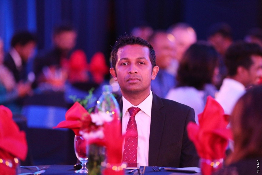 ނޮވެމްބަރ 27، 2016: ރައީސް ޔާމީން ސަރުކާރަށް ތިން އަހަރު ފާހަގަކުރުމުގެ ގޮތުން އެލައިޑް އިންޝޫރެންސް ކޮމްޕެނީގެ ފަރާތުން ދަރުބާރުގޭގައި ބޭއްވި ހާއްސަ ރަސްމިއްޔާތުގެ ތެރެއިން -- ސަން ފޮޓޯ/ ފަޔާޒު މޫސާ