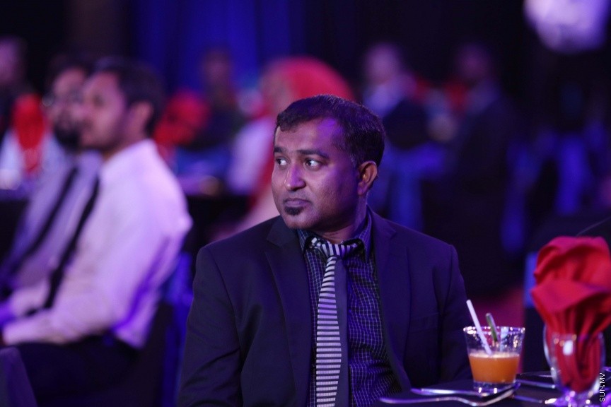 ނޮވެމްބަރ 27، 2016: ރައީސް ޔާމީން ސަރުކާރަށް ތިން އަހަރު ފާހަގަކުރުމުގެ ގޮތުން އެލައިޑް އިންޝޫރެންސް ކޮމްޕެނީގެ ފަރާތުން ދަރުބާރުގޭގައި ބޭއްވި ހާއްސަ ރަސްމިއްޔާތުގެ ތެރެއިން -- ސަން ފޮޓޯ/ ފަޔާޒު މޫސާ