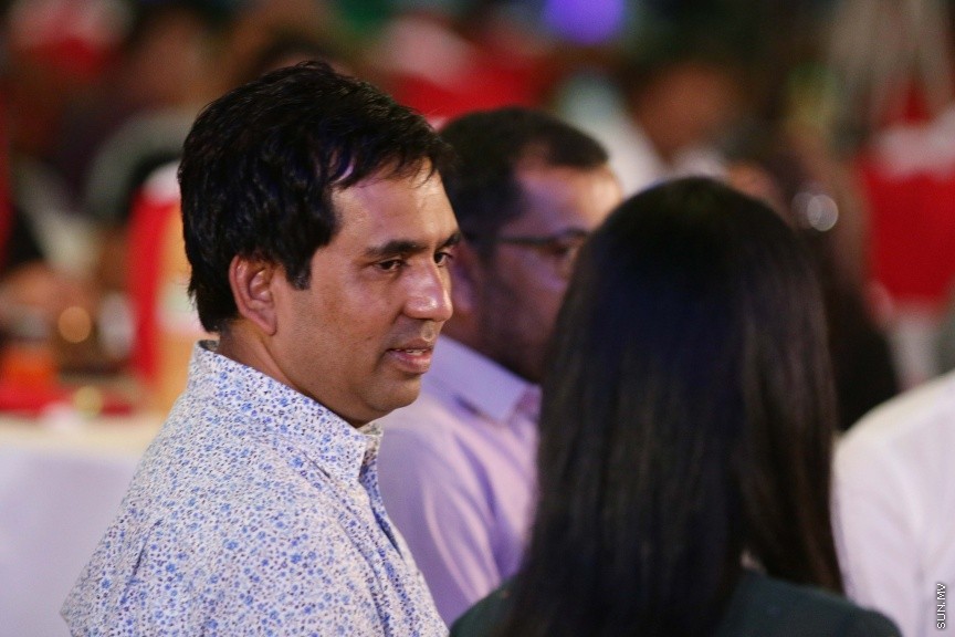 ނޮވެމްބަރ 29، 2016: ސޮދަގާތު ފައުންޑޭޝަނުން ކުރިއަށްގެންދިޔަ "ހިތާނީ އުފާ"ގެ ނިންމުން ފާހަގަކުރުމަށް ހުޅުމާލޭ ޣާޒީ ސްކޫލުގައި ބޭއްވި ރަސްމިއްޔާތުގެ ތެރެއިން --- ސަން ފޮޓޯ/ ފަޔާޒު މޫސާ