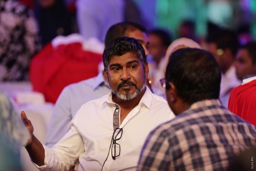ނޮވެމްބަރ 29، 2016: ސޮދަގާތު ފައުންޑޭޝަނުން ކުރިއަށްގެންދިޔަ "ހިތާނީ އުފާ"ގެ ނިންމުން ފާހަގަކުރުމަށް ހުޅުމާލޭ ޣާޒީ ސްކޫލުގައި ބޭއްވި ރަސްމިއްޔާތުގެ ތެރެއިން --- ސަން ފޮޓޯ/ ފަޔާޒު މޫސާ