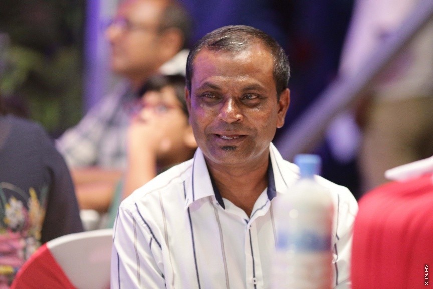 ނޮވެމްބަރ 29، 2016: ސޮދަގާތު ފައުންޑޭޝަނުން ކުރިއަށްގެންދިޔަ "ހިތާނީ އުފާ"ގެ ނިންމުން ފާހަގަކުރުމަށް ހުޅުމާލޭ ޣާޒީ ސްކޫލުގައި ބޭއްވި ރަސްމިއްޔާތުގެ ތެރެއިން --- ސަން ފޮޓޯ/ ފަޔާޒު މޫސާ