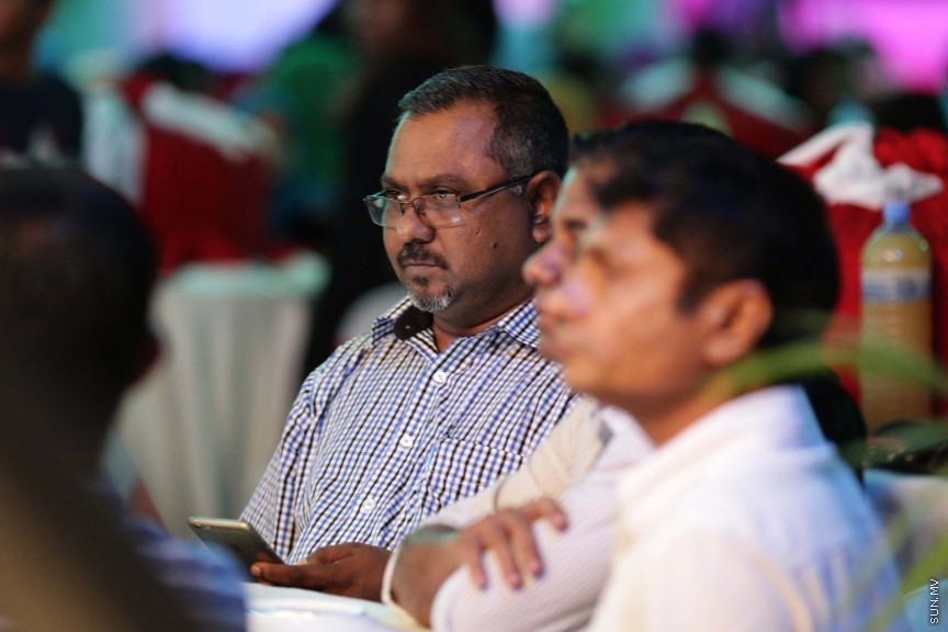 ނޮވެމްބަރ 29، 2016: ސޮދަގާތު ފައުންޑޭޝަނުން ކުރިއަށްގެންދިޔަ "ހިތާނީ އުފާ"ގެ ނިންމުން ފާހަގަކުރުމަށް ހުޅުމާލޭ ޣާޒީ ސްކޫލުގައި ބޭއްވި ރަސްމިއްޔާތުގެ ތެރެއިން --- ސަން ފޮޓޯ/ ފަޔާޒު މޫސާ