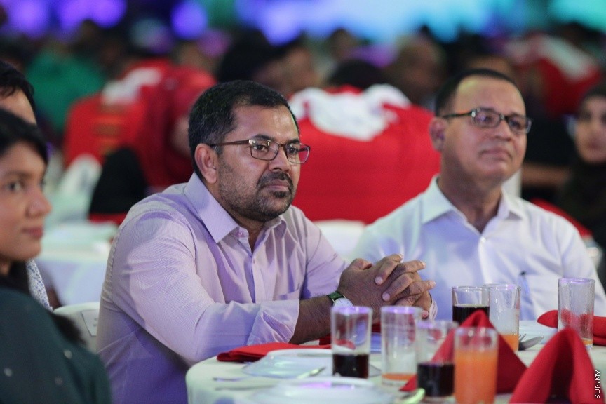 ނޮވެމްބަރ 29، 2016: ސޮދަގާތު ފައުންޑޭޝަނުން ކުރިއަށްގެންދިޔަ "ހިތާނީ އުފާ"ގެ ނިންމުން ފާހަގަކުރުމަށް ހުޅުމާލޭ ޣާޒީ ސްކޫލުގައި ބޭއްވި ރަސްމިއްޔާތުގެ ތެރެއިން --- ސަން ފޮޓޯ/ ފަޔާޒު މޫސާ