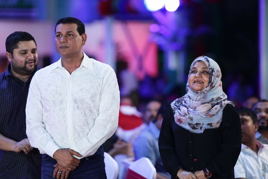 ނޮވެމްބަރ 29، 2016: ސޮދަގާތު ފައުންޑޭޝަނުން ކުރިއަށްގެންދިޔަ "ހިތާނީ އުފާ"ގެ ނިންމުން ފާހަގަކުރުމަށް ހުޅުމާލޭ ޣާޒީ ސްކޫލުގައި ބޭއްވި ރަސްމިއްޔާތުގެ ތެރެއިން --- ސަން ފޮޓޯ/ ފަޔާޒު މޫސާ
