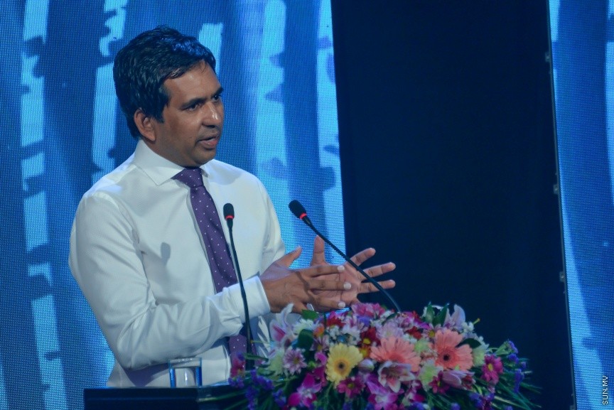 ރާއްޖޭގެ ގާނޫނުތަކުގެ ފޮތްބައި އިފްތިތާހްކުރުމާއި ނޭޝަނަލް ހިއުމަން ރައިޓްސް ފްރޭމްވާކް ނެރުމަށް ދަރުބާރުގޭގައި ބޭއްވި ރަސްމިއްޔާތުގެ ތެރެއިން---ސަން ފޮޓޯ
