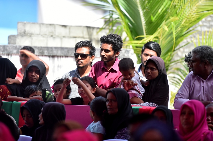 ރައީސް ޔާމީން ގއ. އަތޮޅުގެ ދެ ރަށަކަށް ކުރެއްވި ދަތުރުގެ ތެރެއިން ގއ.ވިލިނގިއްޔަށް ވަޑައިގަތުން--ފޮޓޯ/ރައީސް އޮފީސް