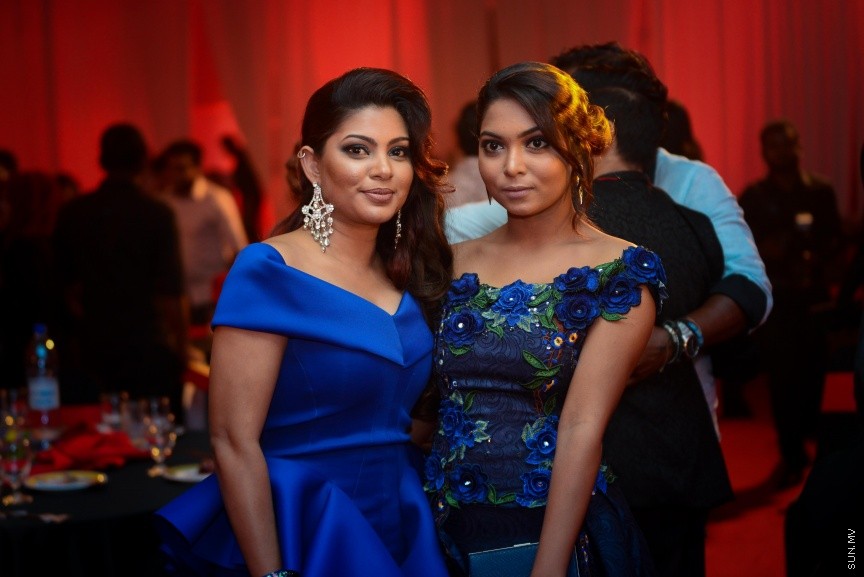 21 ޑިސެމްބަރ 2016: ދަރުބާރުގޭގައި މިރޭ ބޭއްވި ހަތް ވަނަ ގައުމީ ފިލްމު އެވޯޑްސް ހަފްލާގެ ތެރެއިން---ސަން ފޮޓޯ/ އަފްރާހް