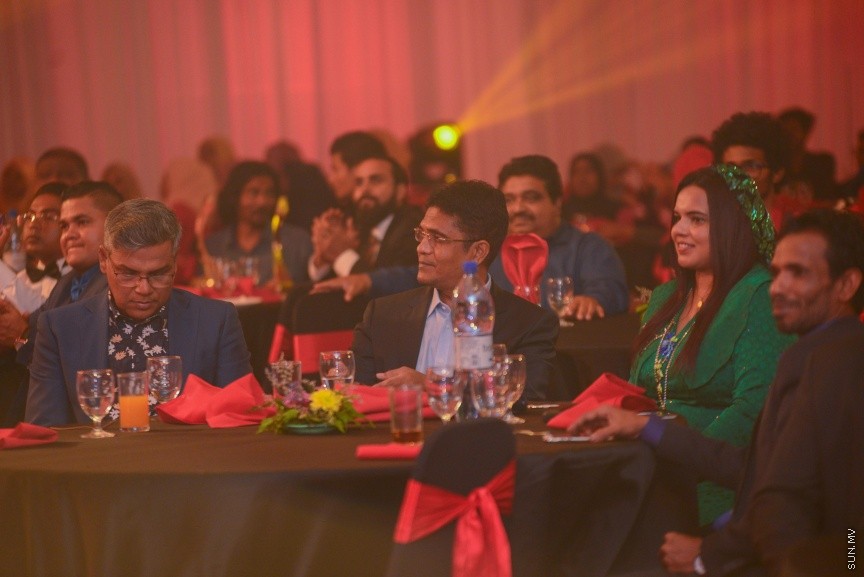 21 ޑިސެމްބަރ 2016: ދަރުބާރުގޭގައި މިރޭ ބޭއްވި ހަތް ވަނަ ގައުމީ ފިލްމު އެވޯޑްސް ހަފްލާގެ ތެރެއިން---ސަން ފޮޓޯ/ އަފްރާހް