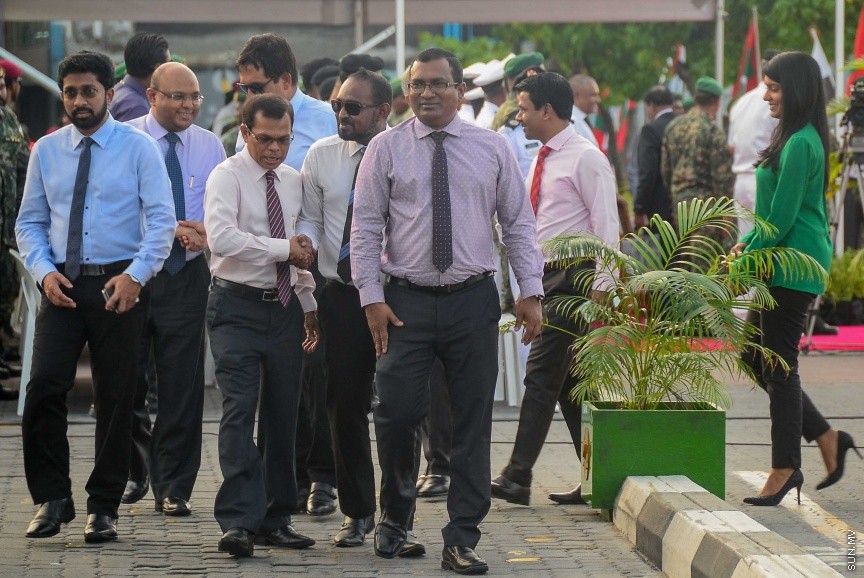 12 ޖެނުއަރީ 2017: އެމްއެންޑީއެފްގެ ކޯސްޓްގާޑަށް އަލަށް ގެނައި ވަޒަން ނާރާ، ފާސްޓް އިންޓަސެޕްޝަން ކްރާފްޓް (އެފްއައިސީ) ހަ އުޅަނދު ހިދުމަތަށް ނެރުމަށް ބޭއްވި ރަސްމިޔާތުގެ ތެރެއިން---ސަން ފޮޓޯ/ މުހައްމަދު އަފްރާހް