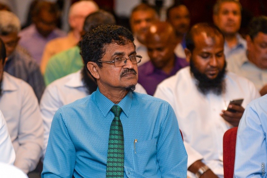 19 ޖެނުއަރީ 2017: އިސްލާމިކް މިނިސްޓްރީން އިންތިޒާމް ކޮށްގެން  "ﷲގެ އިންތައް ފަހަނަ އަޅާ ނުދާށެ" މި ނަމުގައި ބޭއްވި އިލްމުވެރިންގެ ހަތަރު ވަނަ މަހާސިންތާ ފެށުމުގެ ރަސްމިއްޔާތުގެ ތެރެއިން ---ސަން ފޮޓޯ/ މުހައްމަދު އަފްރާހް