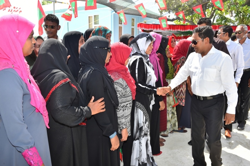 ޖެނުއަރީ 23، 2017: ރައީސް ޔާމީން މ. ދިއްގަރަށް ވަޑައިގެންނެވުން -- ފޮޓޯ/ ރައީސް އޮފީސް