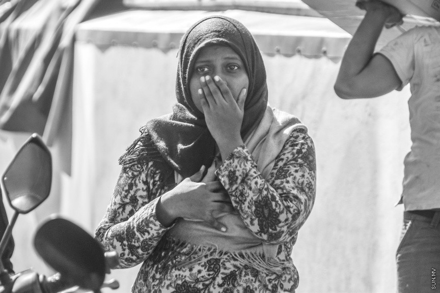  ޖެނުއަރީ 24، 2017: ވިސާމް އާއި ލީވާނަްނައް ހުކުމް ކުރުން: ރާއްޖެ ޓީވީގެ ދެ ނޫސްވެރިން ކަމުގައިވާ މުހައްމަދު ވިސާމް އާއި ލީވާން އަލީ ނާސިރު، ގާނޫނު ތަންފީޒު ކުރާ މުވައްޒަފެއްގެ މަސައްކަތަށް ގަސްތުގައި ހުރަސްއެޅި ކަމުގެ ދައުވާ ސާބިތުވު 28،800 ރުފިޔާ އިން މިއަދު ވަނީ ޖޫރިމަނާކޮށްފަ---ސަން ފޮޓޯ/ މުހައްމަދު އަފްރާހް