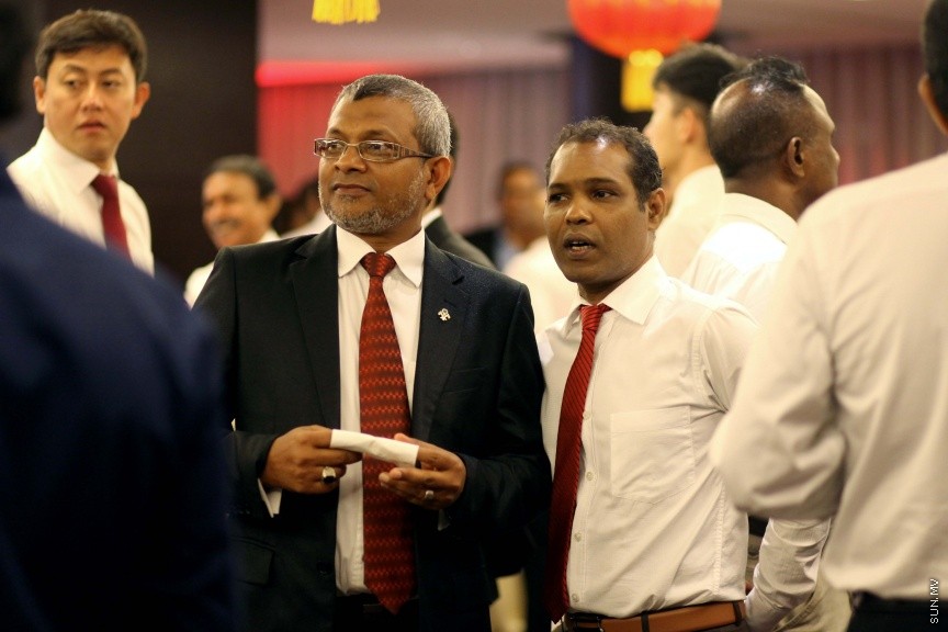 ޖެނުއަރީ 24، 2017، ޗައިނާގައި ފާހަގަކުރާ ޗައިނީޒް ނިއު އިޔާގެ މުނާސަބަތުގައި، ރާއްޖޭގައި ހުންނަ ޗައިނާ އެމްބަސީއިން ޖެން ހޮޓަލަގައި ބޭއްވި ޚާއްސަ ހަފްލާގެ ތެރެއިން -- ސަން ފޮޓޯ/ ފަޔާޒު މޫސާ