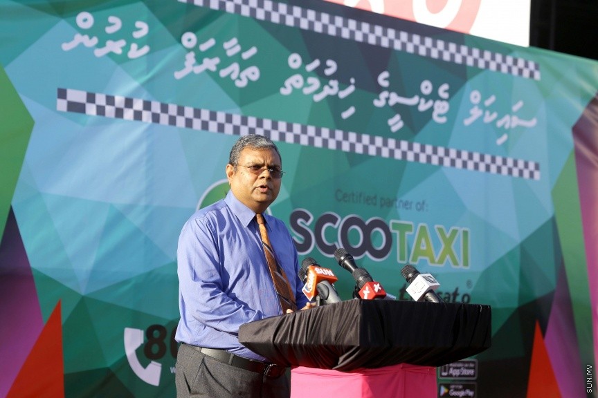 ޖެނުއަރީ 29، 2017:  އަންހެން ޑްރައިވަރުން ހިމެނޭ ގޮތަށް 20 ސައިކަލާއެކު ސައިކަލް ޓެކްސީގެ ހިދުމަތް ރާއްޖޭގައި ފެށުމަށް ކާނިވާ ސަރަހައްދު ބޭއްވި ހަފްލާގެ ތެރެއިން: ސައިލް ޓެކްސީގައި ދަތުރެއް ކޮށްދޭނީ 10 ރުފިޔާއަށް -- ސަން ފޮޓޯ/ ފަޔާޒު މޫސާ