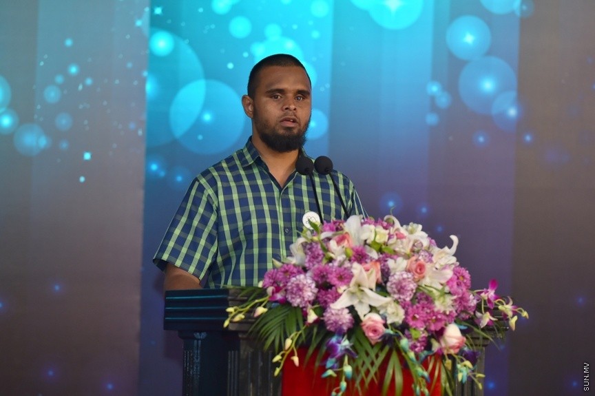 30 ޖެނުވަރީ: ނުކުޅެދުންތެރިކަން ހުންނަ 157 މީހަކަށް ސަރުކާރުގެ 18 ކުންފުންޏަކުން ވަޒީފާ ހަމަޖެއްސުމަށް މިއަދު ދަރުބާރުގޭގައި ބޭއްވި ރަސްމިއްޔާތުގެ ތެރެއިން---ފޮޓޯ/ ރައީސް އޮފީސް