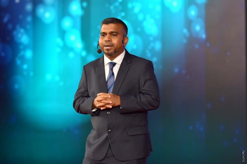 30 ޖެނުވަރީ: ނުކުޅެދުންތެރިކަން ހުންނަ 157 މީހަކަށް ސަރުކާރުގެ 18 ކުންފުންޏަކުން ވަޒީފާ ހަމަޖެއްސުމަށް މިއަދު ދަރުބާރުގޭގައި ބޭއްވި ރަސްމިއްޔާތުގެ ތެރެއިން---ފޮޓޯ/ ރައީސް އޮފީސް