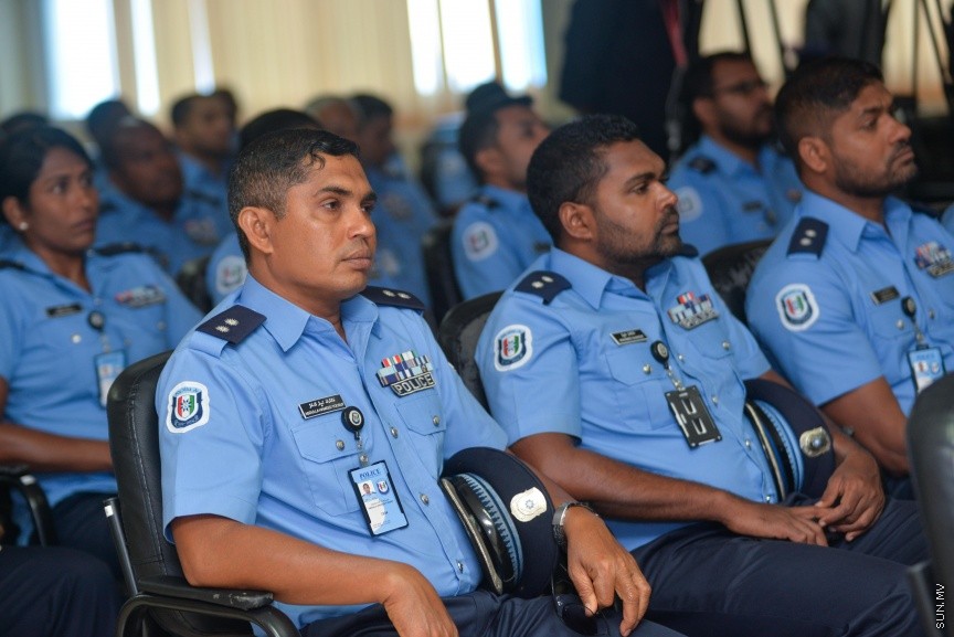 7 ފެބްރުއަރީ 2017: ސެކެކިއުރިޓީ ގާޑުން ތަމްރީުކުރުމަށް އާންމުންނަށް ހުޅުވާލައިގެން  ފުލުހުން ކޯހެއްފެށުމުގެ ގޮތުން ބޭއްވި ރަސްމިއްޔާތުގެ ތެރެއިން---ސަން ފޮޓޯ/ މުހައްމަދު އަފްރާހް