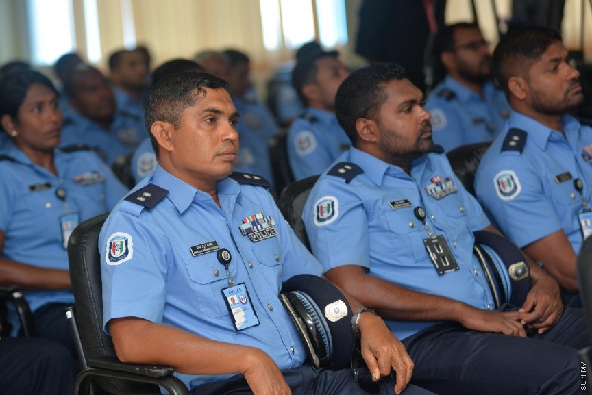 7 ފެބްރުއަރީ 2017: ސެކެކިއުރިޓީ ގާޑުން ތަމްރީުކުރުމަށް އާންމުންނަށް ހުޅުވާލައިގެން  ފުލުހުން ކޯހެއްފެށުމުގެ ގޮތުން ބޭއްވި ރަސްމިއްޔާތުގެ ތެރެއިން---ސަން ފޮޓޯ/ މުހައްމަދު އަފްރާހް