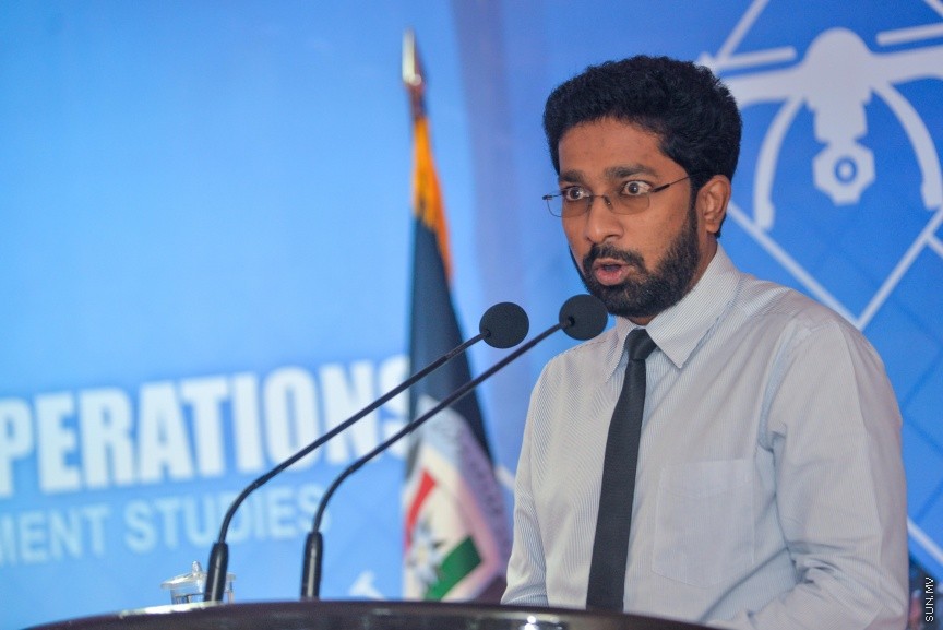 7 ފެބްރުއަރީ 2017: ސެކެކިއުރިޓީ ގާޑުން ތަމްރީުކުރުމަށް އާންމުންނަށް ހުޅުވާލައިގެން  ފުލުހުން ކޯހެއްފެށުމުގެ ގޮތުން ބޭއްވި ރަސްމިއްޔާތުގެ ތެރެއިން---ސަން ފޮޓޯ/ މުހައްމަދު އަފްރާހް