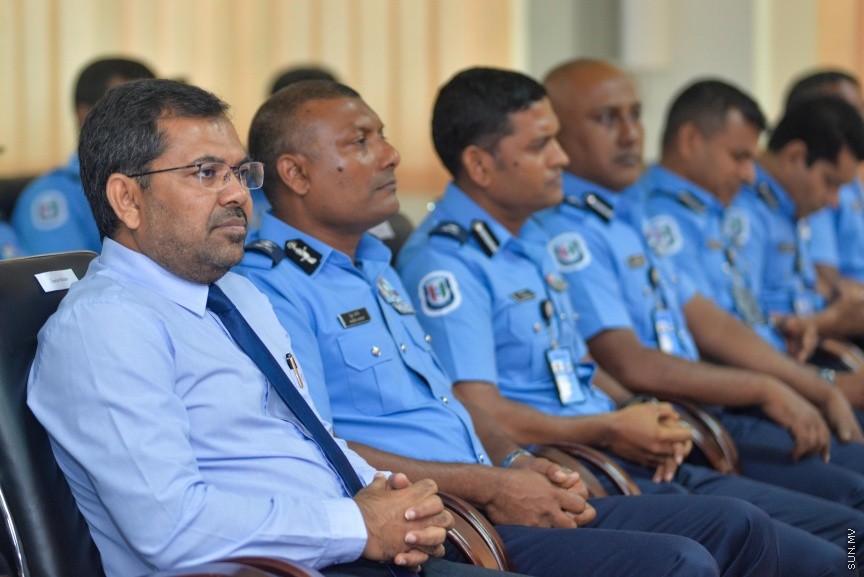 7 ފެބްރުއަރީ 2017: ސެކެކިއުރިޓީ ގާޑުން ތަމްރީުކުރުމަށް އާންމުންނަށް ހުޅުވާލައިގެން  ފުލުހުން ކޯހެއްފެށުމުގެ ގޮތުން ބޭއްވި ރަސްމިއްޔާތުގެ ތެރެއިން---ސަން ފޮޓޯ/ މުހައްމަދު އަފްރާހް