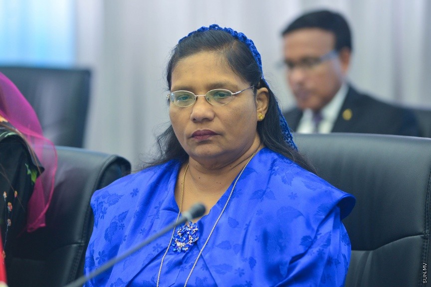 9 ފެބްރުއަރީ 2017: ސްރީލަންކާ އަދި ދިވެހިރާއްޖޭގެ ޖޮއިންޓް ކޮމިޝަނުގެ ތިންވަނަ ބައްދަލުވުން: މި ބައްދަލުވުމުގައި ބައިވެރިވެވަޑައިގަތުމަށް ލަންކާގެ ފޮރިން މިނިސްޓަރު މަންގަލަ ސަމަރަވީރަ ރާއްޖެ ވަޑައިގެންނެވި --ސަން ފޮޓޯ/ މުހައްމަދު އަފްރާހް