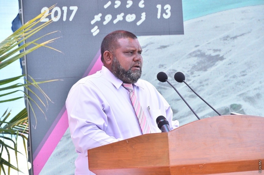  13 ފެބްރުއަރީ 2017: ކ. ތުލުސްދޫގެ ބިން ހިއްކުމުގެ މަޝްރޫޢު ނިންމުމުގެ ރަސްމިއްޔާތުގެ ތެެރެއިން--ފޮޓޯ/ ރައީސް އޮފީސް