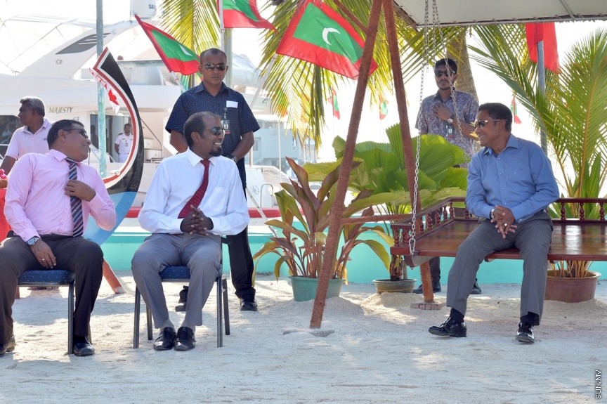13 ފެބްރުއަރީ 2017: ހިންމަފުށީ ބިން ހިއްކުމުގެ މަޝްރޫޢުގެ ނިމުން ފާހަގަ ކުރުން--- ފޮޓޯ/ ރައީސް އޮފީސް