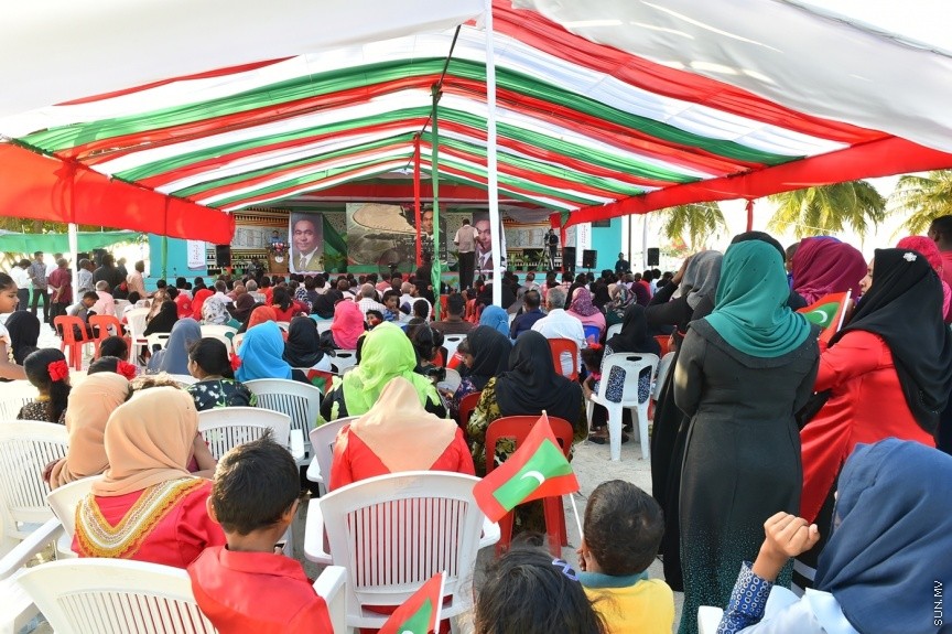 13 ފެބްރުއަރީ 2017: ހިންމަފުށީ ބިން ހިއްކުމުގެ މަޝްރޫޢުގެ ނިމުން ފާހަގަ ކުރުން--- ފޮޓޯ/ ރައީސް އޮފީސް