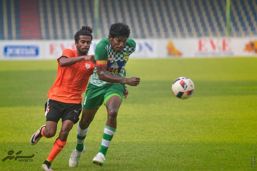 24 ފެބްރުއަރީ: މާލޭ ލީގުގެ ފުރަތަމަ މެޗުގައި ކްލަބު އީގަލްސް އާއި މާޒިޔާ ސްޕޯޓްސް އެންޑް ރެކްރިއޭޝަން ބައްދަލު ކުރި މެޗުގެ ތެރެއިން: 1- 0 ގެ ނަތީޖާ އަކުން އެ މެޗު ކާމިޔާބް ކުރީ މާޒިޔާ---ސަން ފޮޓޯ/ މުހައްމަދު އަފްރާހް