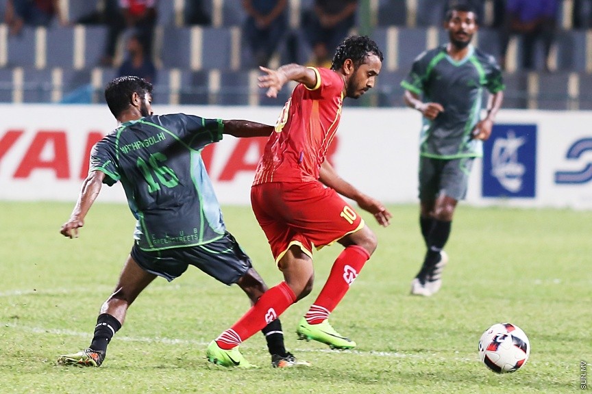 25 ފެބްރުއަރީ 2017: މާލޭ ލީގުގައި ވިކްޓަރީ އާއި ގުރީން ސްޓްރީޓް ބައްދަލުކުރި މެޗުގެ ތެރެއިން:  1-0 ގެ ނަތީޖާއަކުން އެ މެޗު ކާމިޔާބް ކުރީ  ގްރީން ސްޓްރީޓް---ސަން ފޮޓޯ/ ފަޔާޒު މޫސާ