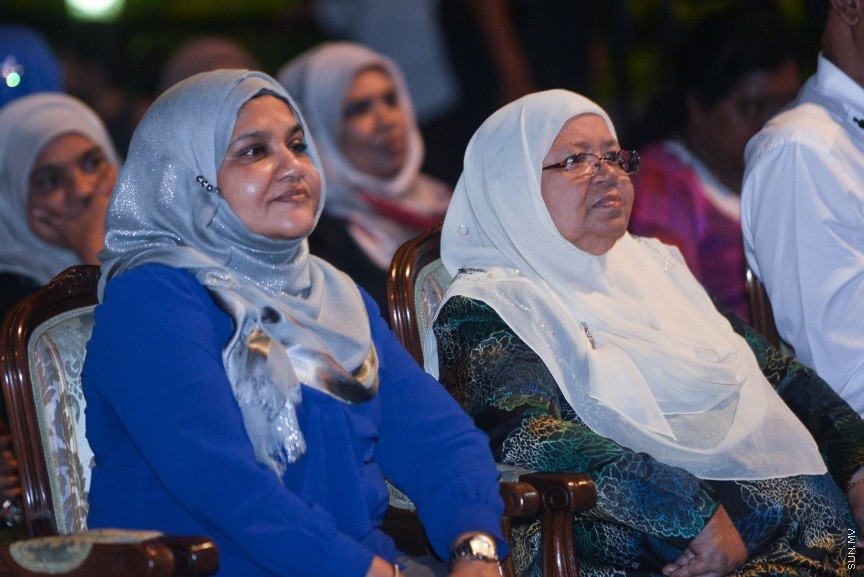 27 ފެބްރުއަރީ 2017: ހީވާގި ކަނބަލުން އެކްސްޕޯގެ ތެރެއިން މިރޭ ކުރިޔަށްދިއަ މިއުޒިކް ޝޯ---ސަން ފޮޓޯ/ މުހައްމަދު އަފްރާހް
