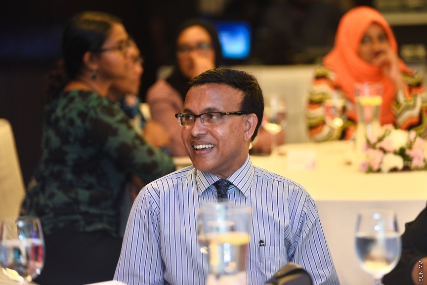  07 މާޗް 2017: ޓީޗަރުން އިނގިރޭސި ފެންވަރު މަތިކުރުމުގެ ތަމްރީނު ޕްރޮގުރާމް ފެށުމަށް މިއަދު ހޮޓެލްޖެންގައި ބޭއްވި ރަސްމިއްޔާތުގެ ތެރެއިން---ސަން ފޮޓޯ/ މުހައްމަދު އަފްރާހް