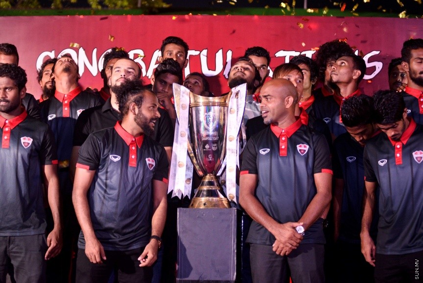 މާޗް 7، 2017: ޝެއިޚް ކަމާލް އިންޓަނޭޝަނަލް ކްލަބު ކަޕް ޓީސީއިން ކާމިޔާބު ކުރުމާ ގުޅިގެން އެފްއޭމް ކުރިމަތީގައި އެ އިދާރާއިން އިންތިޒާމް ކޮށްގެން ބޭއްވި ހާއްސަ ހަފްލާގެ ތެރެއިން  -- ސަން ފޮޓޯ/ ފަޔާޒު މޫސާ