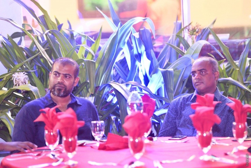 މާޗް 7، 2017: ޝެއިޚް ކަމާލް އިންޓަނޭޝަނަލް ކްލަބު ކަޕް ޓީސީއިން ކާމިޔާބު ކުރުމާ ގުޅިގެން އެފްއޭމް ކުރިމަތީގައި އެ އިދާރާއިން އިންތިޒާމް ކޮށްގެން ބޭއްވި ހާއްސަ ހަފްލާގެ ތެރެއިން  -- ސަން ފޮޓޯ/ ފަޔާޒު މޫސާ