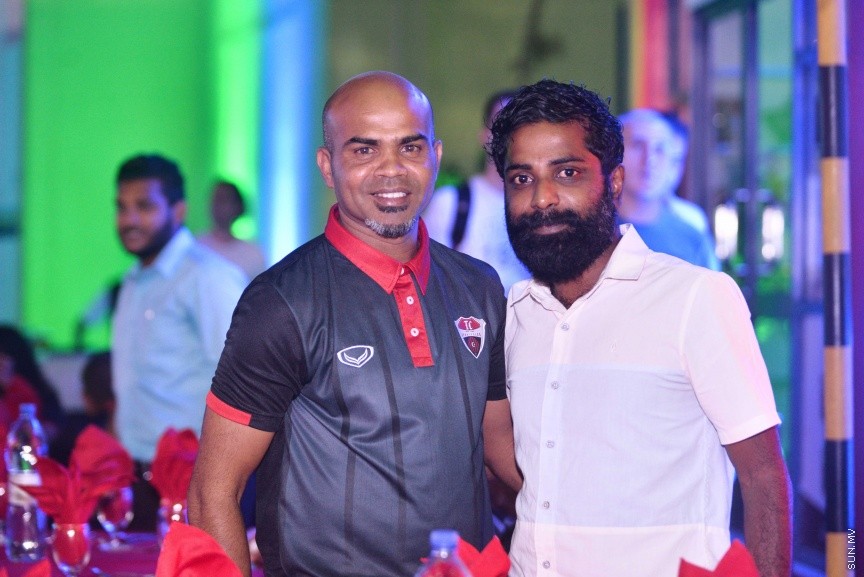 މާޗް 7، 2017: ޝެއިޚް ކަމާލް އިންޓަނޭޝަނަލް ކްލަބު ކަޕް ޓީސީއިން ކާމިޔާބު ކުރުމާ ގުޅިގެން އެފްއޭމް ކުރިމަތީގައި އެ އިދާރާއިން އިންތިޒާމް ކޮށްގެން ބޭއްވި ހާއްސަ ހަފްލާގެ ތެރެއިން  -- ސަން ފޮޓޯ/ ފަޔާޒު މޫސާ