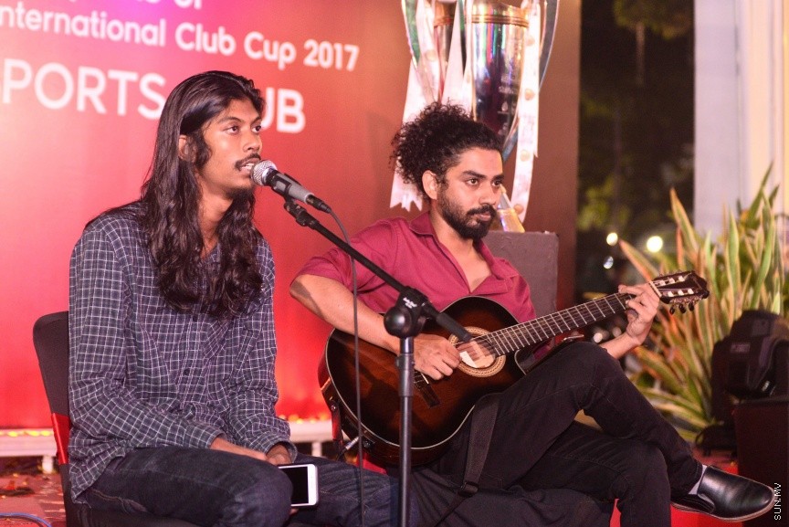 މާޗް 7، 2017: ޝެއިޚް ކަމާލް އިންޓަނޭޝަނަލް ކްލަބު ކަޕް ޓީސީއިން ކާމިޔާބު ކުރުމާ ގުޅިގެން އެފްއޭމް ކުރިމަތީގައި އެ އިދާރާއިން އިންތިޒާމް ކޮށްގެން ބޭއްވި ހާއްސަ ހަފްލާގެ ތެރެއިން  -- ސަން ފޮޓޯ/ ފަޔާޒު މޫސާ