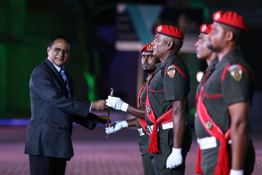މާޗް 21، 2017: ސިފައިންގެ 12ވަނަ ހެވިކަމުގެ މުބާރަތް ނިންމުމުގެ ގޮތުން ކަޅުތުއްކަލާ ކޮށީގައި ބޭއްވި ރަސްމިއްޔާތުގެ ތެރެއިން -- ސަން ފޮޓޯ/ ފަޔާޒު މޫސާ