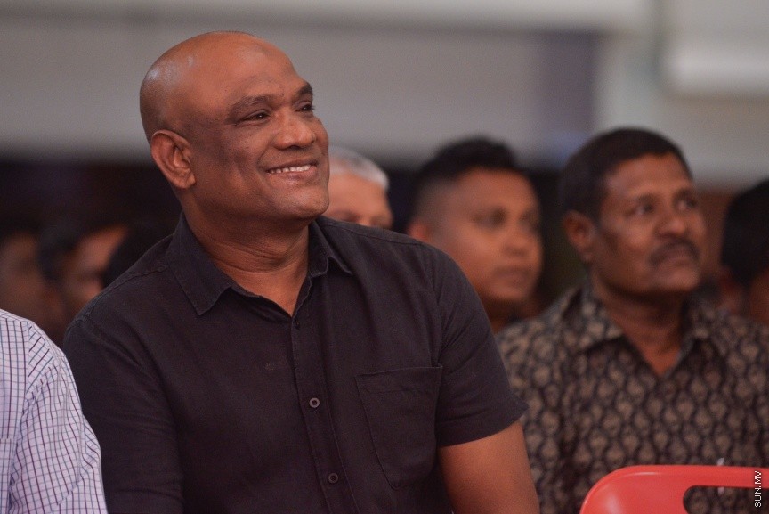 23 މާޗް 2017: ޖުމްހޫރީ ޕާޓީ އިން މިރޭ މ.ކުނޫޒުގައި ބޭއްވި ޖަލްސާގެ ތެރެއިން: މި ޖަލްސާގައި ޖުމްހޫރީޕާޓީ އާއި ސަރުކާރާ އިދިކޮޅު ގިނަ ބަޔަކު ވަނީ ބައިވެރިވެފަ---ސަން ފޮޓޯ/ މުހައްމަދު އަފްރާހް