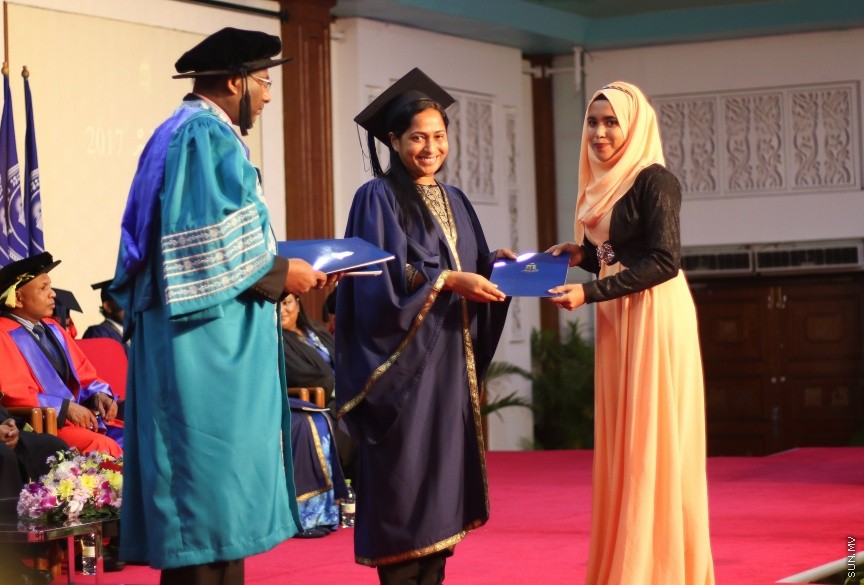 16 އޭޕްރީލް 2017: ގައުމީ ޔުނިވާސިޓީގެ ދަސްވެނިވުމުގެ ރަސްމިއްޔާތުގެ ތެރެއިން --- ސަން ފޮޓޯ/ އިހްތިޝާމް މުހައްމަދު