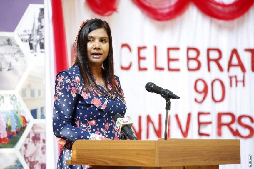 އޭޕްރީލް 20، 2017: މަޖީދިއްޔާ ސްކޫލަށް 90 އަހަރު ފާހަގަކުރުމަށް އެ ސްކޫލްގައި ބޭއްވި ހާއްސަ އެސެމްބްލީ -- ސަން ފޮޓޯ/ ފަޔާޒު މޫސާ