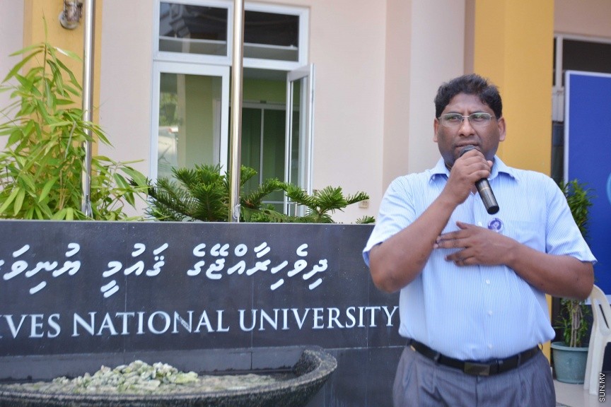 އޭޕްރީލް 21، 2017: ގައުމީ ޔުނިވާސިޓީ އިން ފެށި "ފަހި ދުވަސް"ގެ ތެރެއިން --- ސަން ފޮޓޯ/ ފަޔާޒު މޫސާ