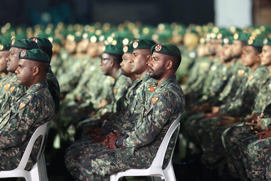 އޭޕްރީލް 23، 2017: ސިފައިންގެ 125ވަނަ އަހަރީ ދުވަސް ފާހަގަ ކުރުމަށް ބޭއްވި ޖަލްސާގެ ތެރެއިން -- ސަން ފޮޓޯ/ ފަޔާޒު މޫސާ