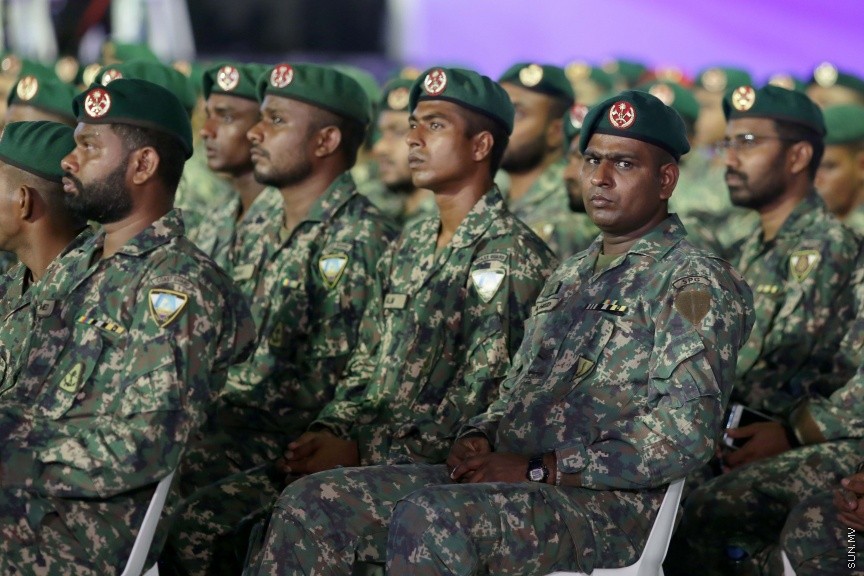 އޭޕްރީލް 23، 2017: ސިފައިންގެ 125ވަނަ އަހަރީ ދުވަސް ފާހަގަ ކުރުމަށް ބޭއްވި ޖަލްސާގެ ތެރެއިން -- ސަން ފޮޓޯ/ ފަޔާޒު މޫސާ