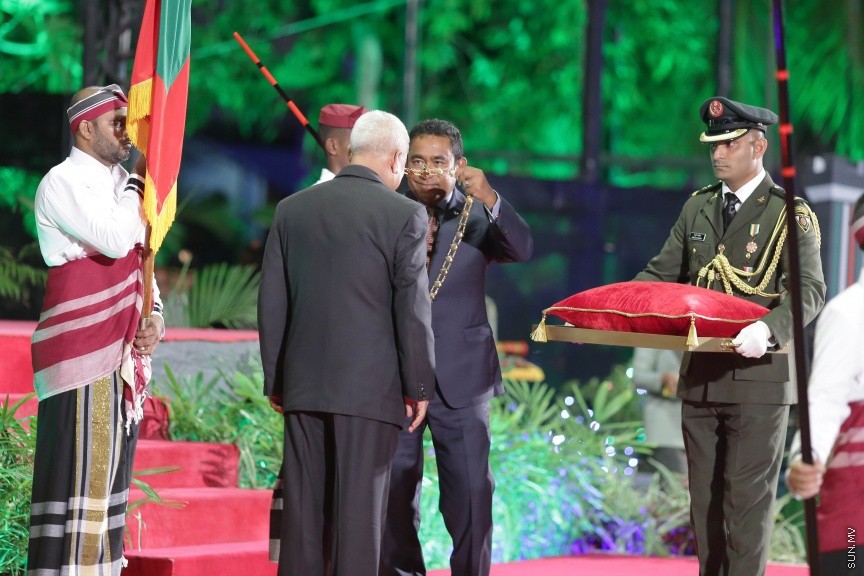 އޭޕްރީލް 23، 2017: ސިފައިންގެ 125ވަނަ އަހަރީ ދުވަސް ފާހަގަ ކުރުމަށް ބޭއްވި ޖަލްސާގެ ތެރެއިން -- ސަން ފޮޓޯ/ ފަޔާޒު މޫސާ