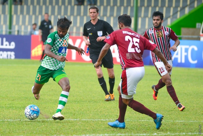 އޭއެފްސީ ކަޕްގެ ގްރޫޕް ސްޓޭޖް (ގްރޫޕް އީ)ގައި ރާއްޖޭގެ މާޒިޔާ ސްޕޯޓްސް އެންޑް ރެކްރިއޭޝަން އާއި އިންޑިއާގެ މޯހަން ބަގާން ބައްދަލުކުރި މެޗުގެ ތެރެއިން: 2-5 ގެ ނަތީޖާ އަކުން އެ އެމެޗް ކާމިޔާބް ކުރީ މާޒިޔާ---ސަން ފޮޓޯ/ މުހައްމަދު އަފްރާހް